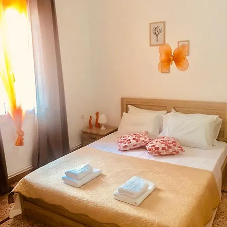 Chania Center Flat *